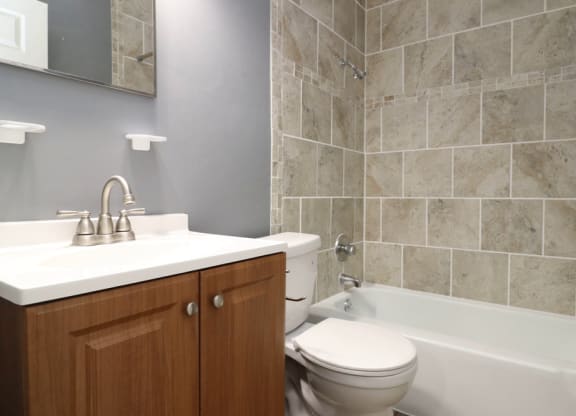 Bathroom With Bathtub at Sunset Heights, San Antonio, TX, 78209