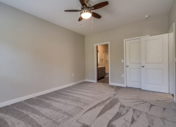 Bedroom (Prestige Floor Plan) at Emerald Creek Apartments, Greenville