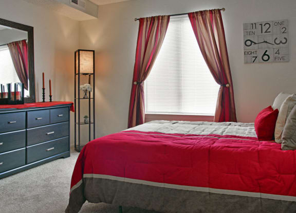 Large Bedroom at Lake in the Pines, Fayetteville