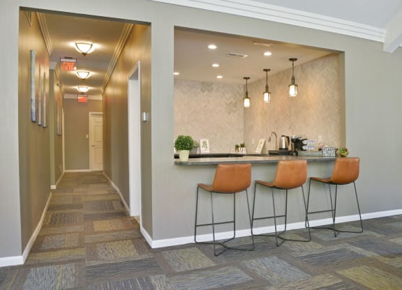 Clubhouse Breakfast Bar at Eastgate Woods Apartments, OH