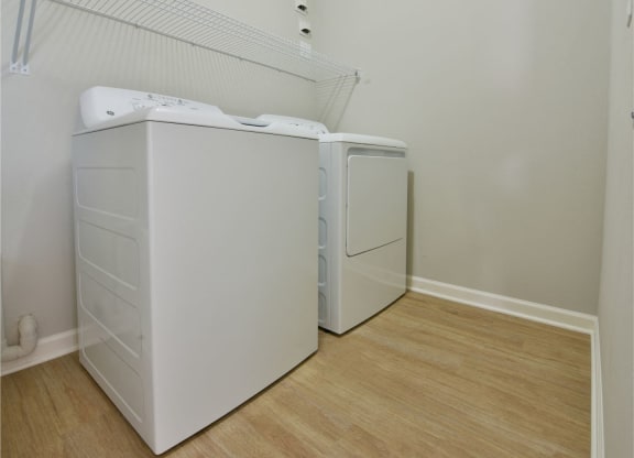 Full-Size Washer & Dryer at River Hills Apartments, Fond du Lac, Wisconsin 54937