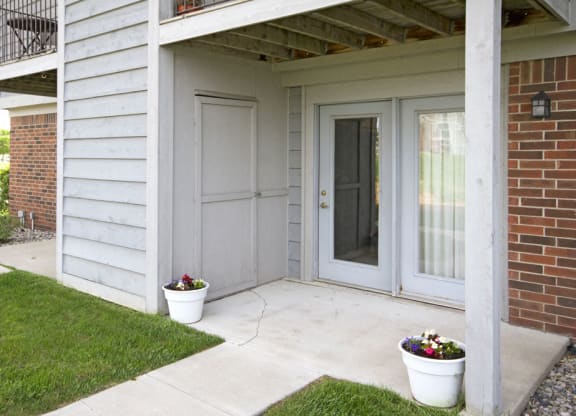 Private Patio at Dupont Lakes Apartments, Fort Wayne