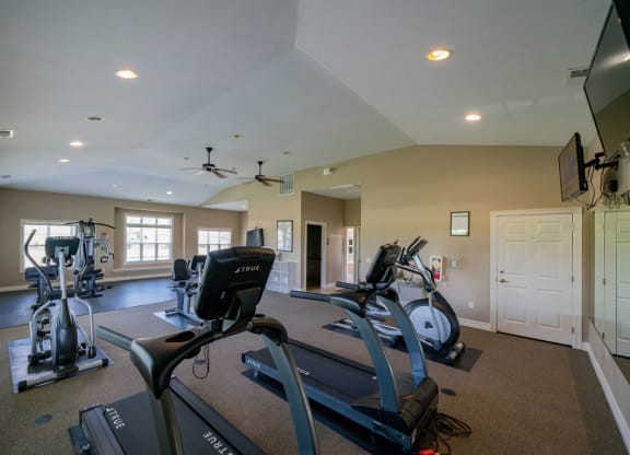 Cardio Machines In Gym at Fieldstream Apartment Homes, Ankeny, IA