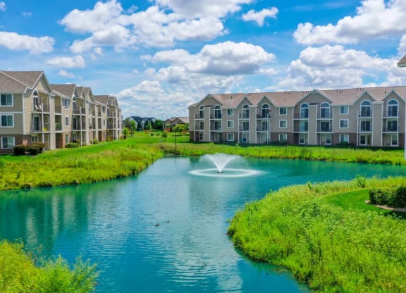 Lake With Lush Natural Surrounding at Fieldstream Apartment Homes, Ankeny, IA, 50023