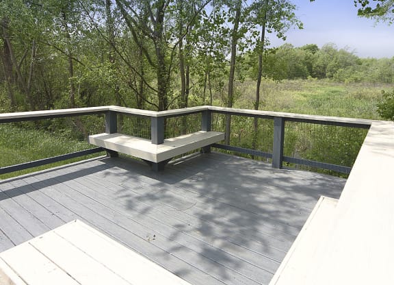 Lush Green Surroundings at Glenn Valley Apartments, Battle Creek, MI