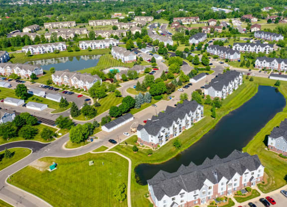 Aerial Community View at Heatherwood Apartments in Grand Blanc, MI