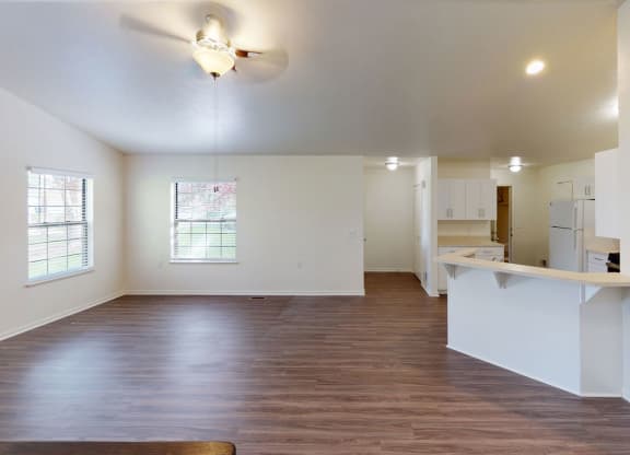 Living Room at Foxwood and The Hermitage, Portage, MI