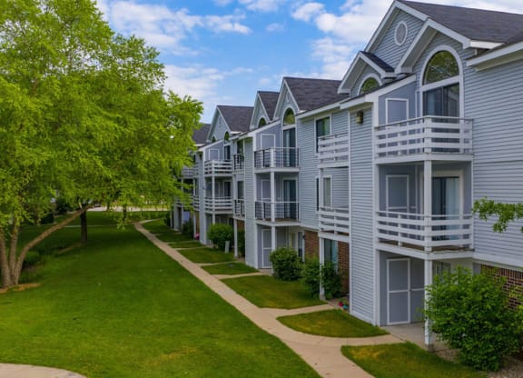 Property Into Perspective at Hurwich Farms Apartments, South Bend, IN