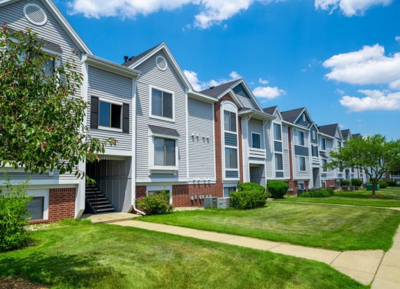 Entry way for Community at Indian Lakes Apartments, Mishawaka, 46545