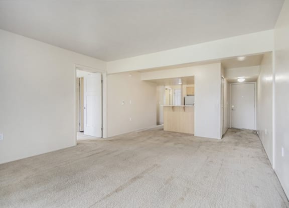 Living and Dining Areas at Indian Lakes Apartments, Mishawaka