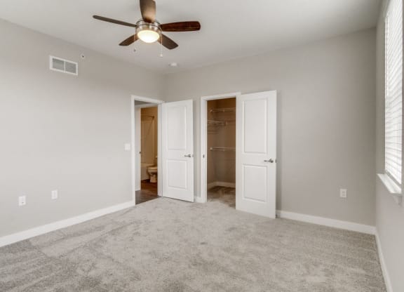 Bedroom (Oak) at Village Place Apartments, Romeoville, 60446