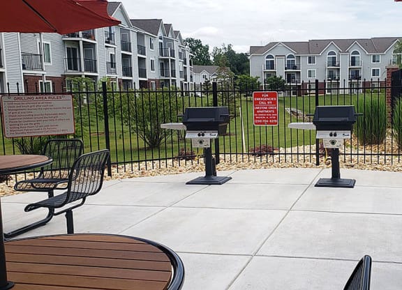 Multiple Grilling Stations at Limestone Creek Apartment Homes in Madison, AL