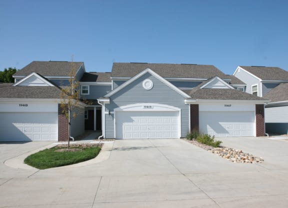 Attached Garages to Townhomes at Lynbrook Apartment Homes and Townhomes, Elkhorn, 68022