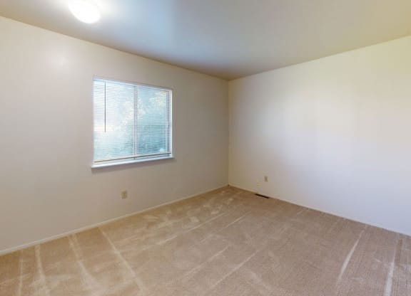 Spacious Bedroom at Mount Royal Townhomes, Kalamazoo