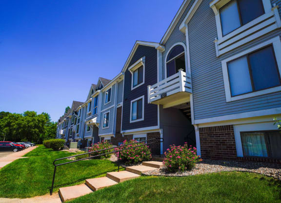 Dish Network and High Speed Internet Service Available at Pine Knoll Apartments, Michigan