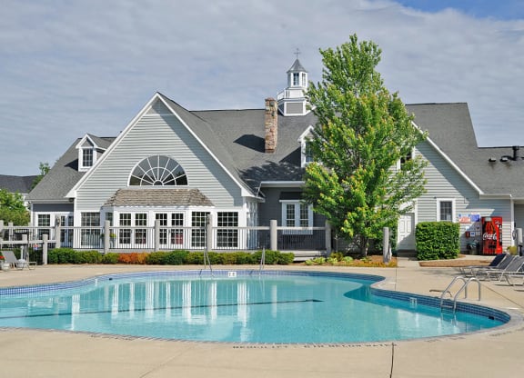 Swimming Pool with Sundeck at Portsmouth Apartments, Michigan, 48377