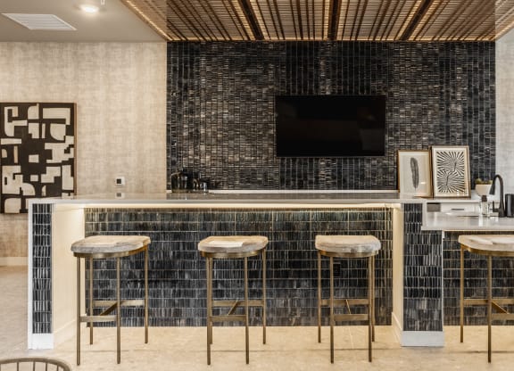 Lobby with a bar counter and television at Upper Vue Flats, Dublin, OH, 43016