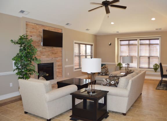 Clubhouse Lounge Area at Stoney Pointe Apartment Homes, Wichita, KS