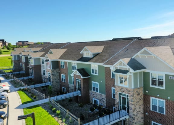 Elegant Exterior View at Strathmore Apartment Homes, West Des Moines, 50266