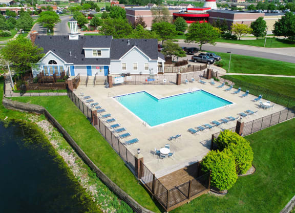 Resort Inspired Pool at The Crossings Apartments, Grand Rapids, MI, 49508