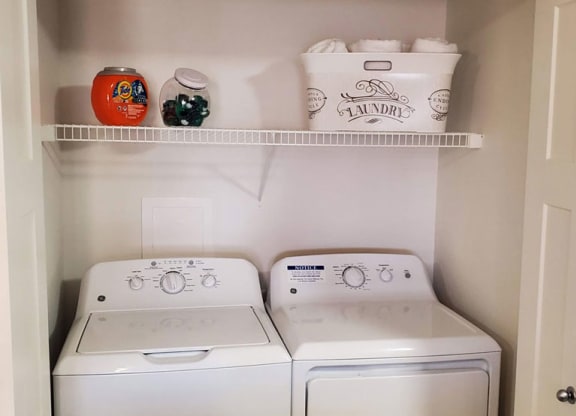 In Home Full Size Washer And Dryer at Trade Winds Apartment Homes, Nebraska, 68022