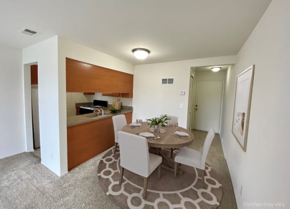 Violet Dining Room at The Springs Apartment Homes, Novi, MI 48377