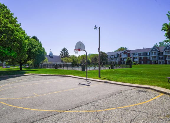 Basketball Court at Walnut Trail Apartments, Portage, 49002