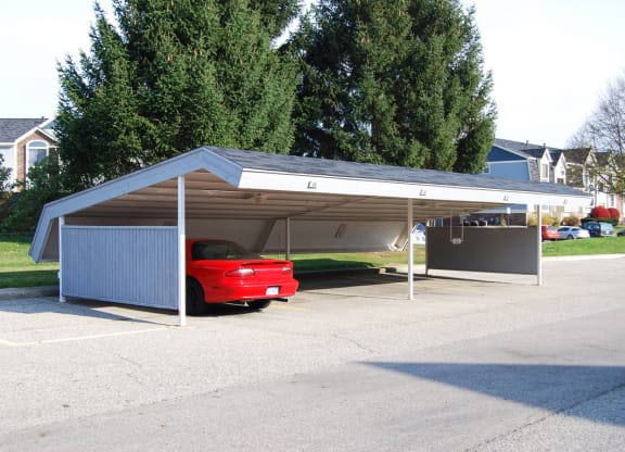 Carports Available at Windmill Lakes Apartments, Michigan