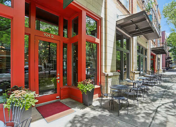 Glenwood Park-more dining with quaint outdoor seating and shops