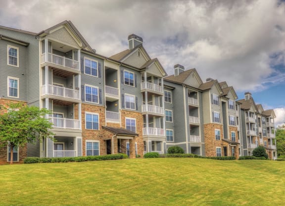 Luxury Apartments in Newnan| Stillwood Farms Apartments | Welcome Home