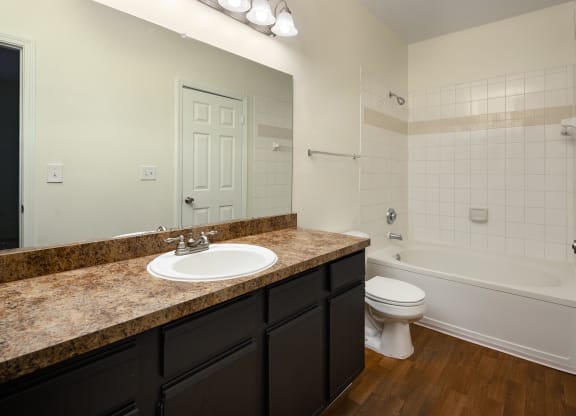 Bathrooms with Garden Tubs