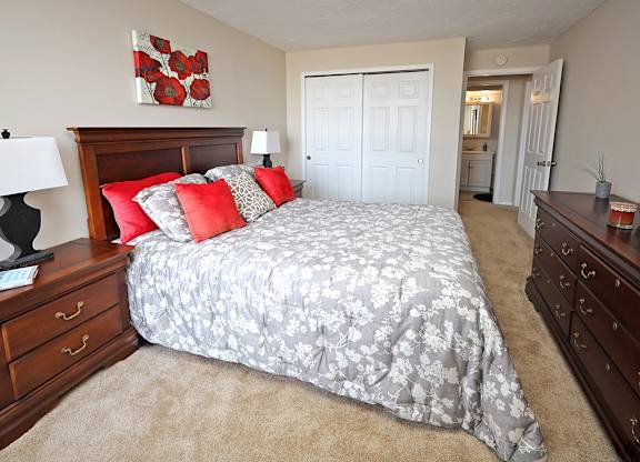 Model Suite Bedroom at Gates Mills Place, Mayfield Heights, OH, 44124