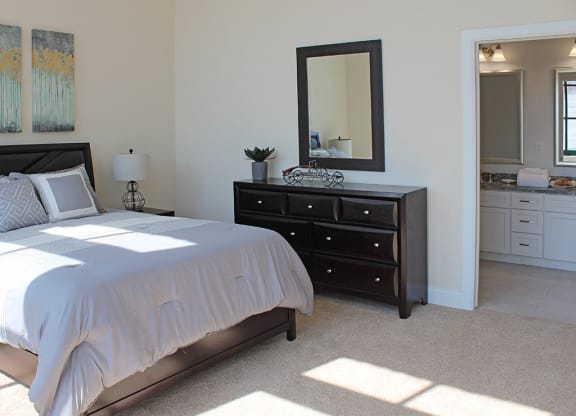 Carpeting In Bedrooms at Residences at Halle, Cleveland, 44113