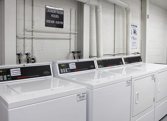 Laundry Facility at Summerwood Commons Apartments in Euclid, OH