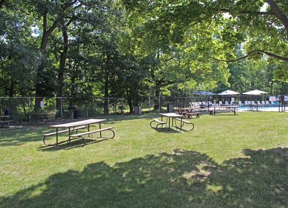 Lawn and green surroundings at Westbrook Village, Brooklyn, OH, 44144