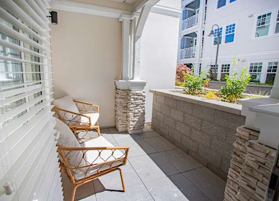 furnished patio at Bayswater Apartments, Burlingame, CA