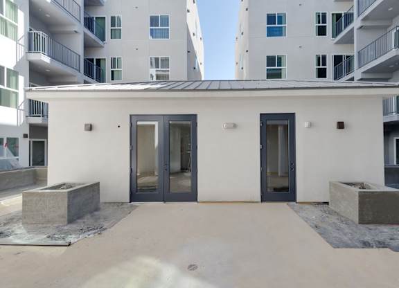 Rooftop View at 422 South Lake, Los Angeles, 90057  