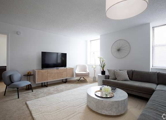 Luxury Apartment - Living Room