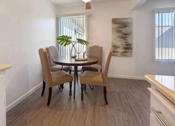 Fully Equipped Dining Area at Three Crown Apartments, California, 94501