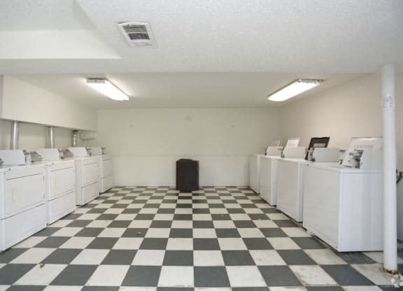 On-Site Laundry Room at Gatehouse Apartments, Kansas City, MO, Missouri, 64134