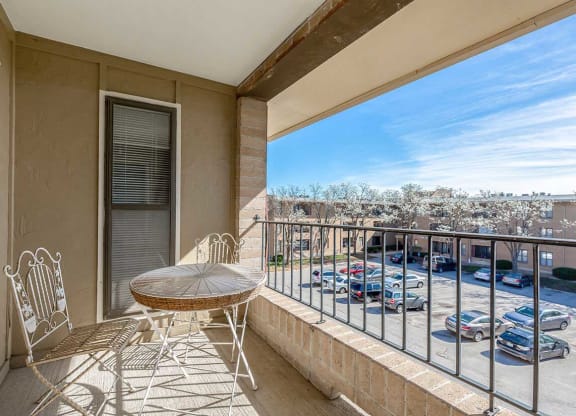A9 Balcony at Willow Creek, Missouri