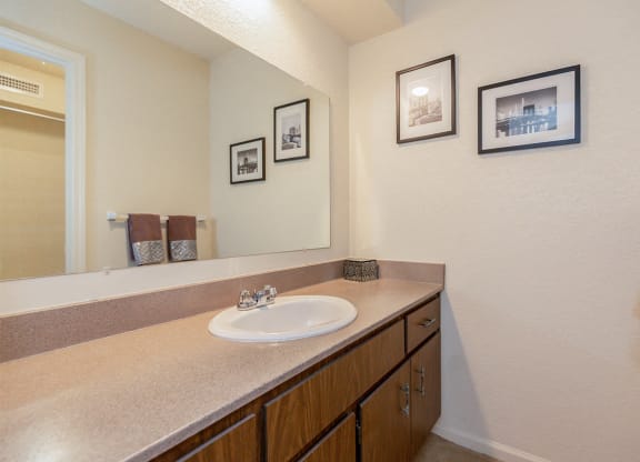 A5 Bathroom at Willow Creek, Missouri, 64114