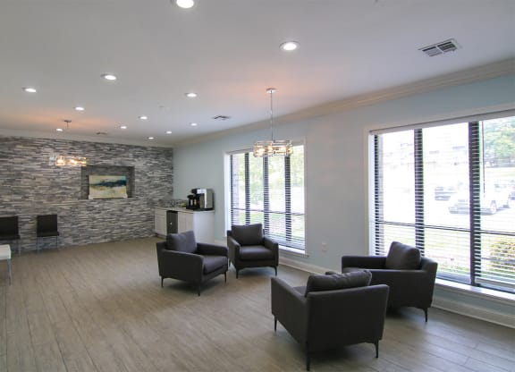 Business Office Lounge at Willow Creek, Kansas City, MO
