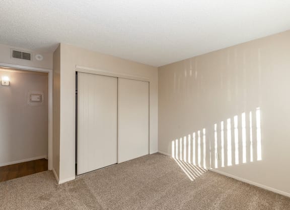 2x1 East Bedroom at Raintree Apartments, Topeka, KS, 66614
