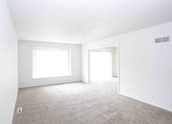 Studio at Canyon Creek Apartments, Kansas City