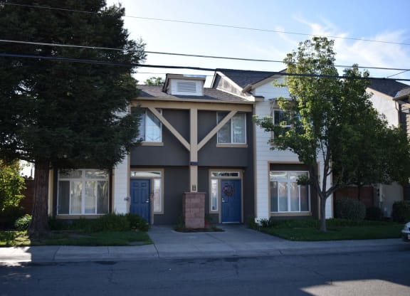Dixieanne/Victory Mutual Housing exterior building photo - units