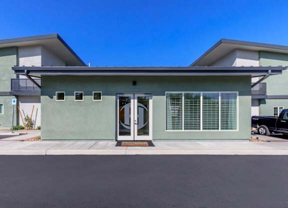 The Hedrick on Mountain Townhome-Style Apartments in Tucson, Arizona Exterior