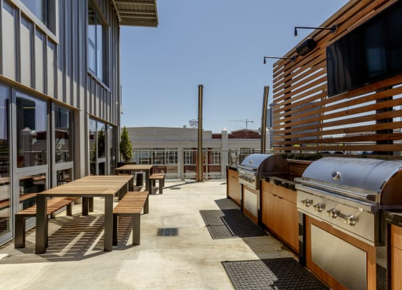 Arterra KC Grilling Area
