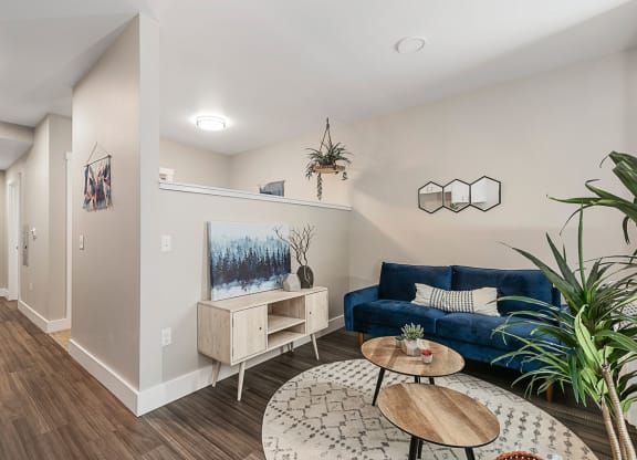 TheNest_Bend_OR_Interior_Model_206_Livingroom