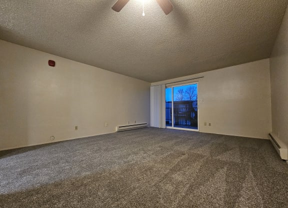 Ventana Apartment living room